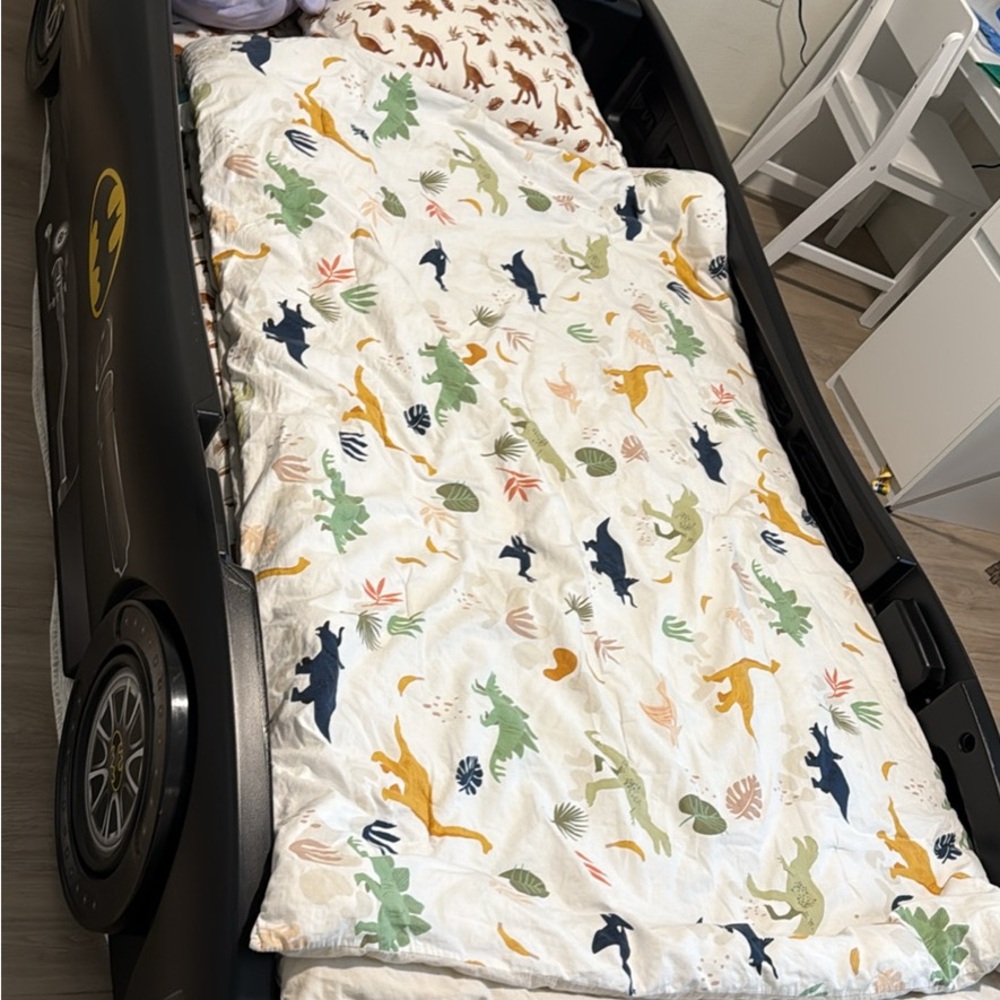 Kids Dinosaur Print Bedding Set